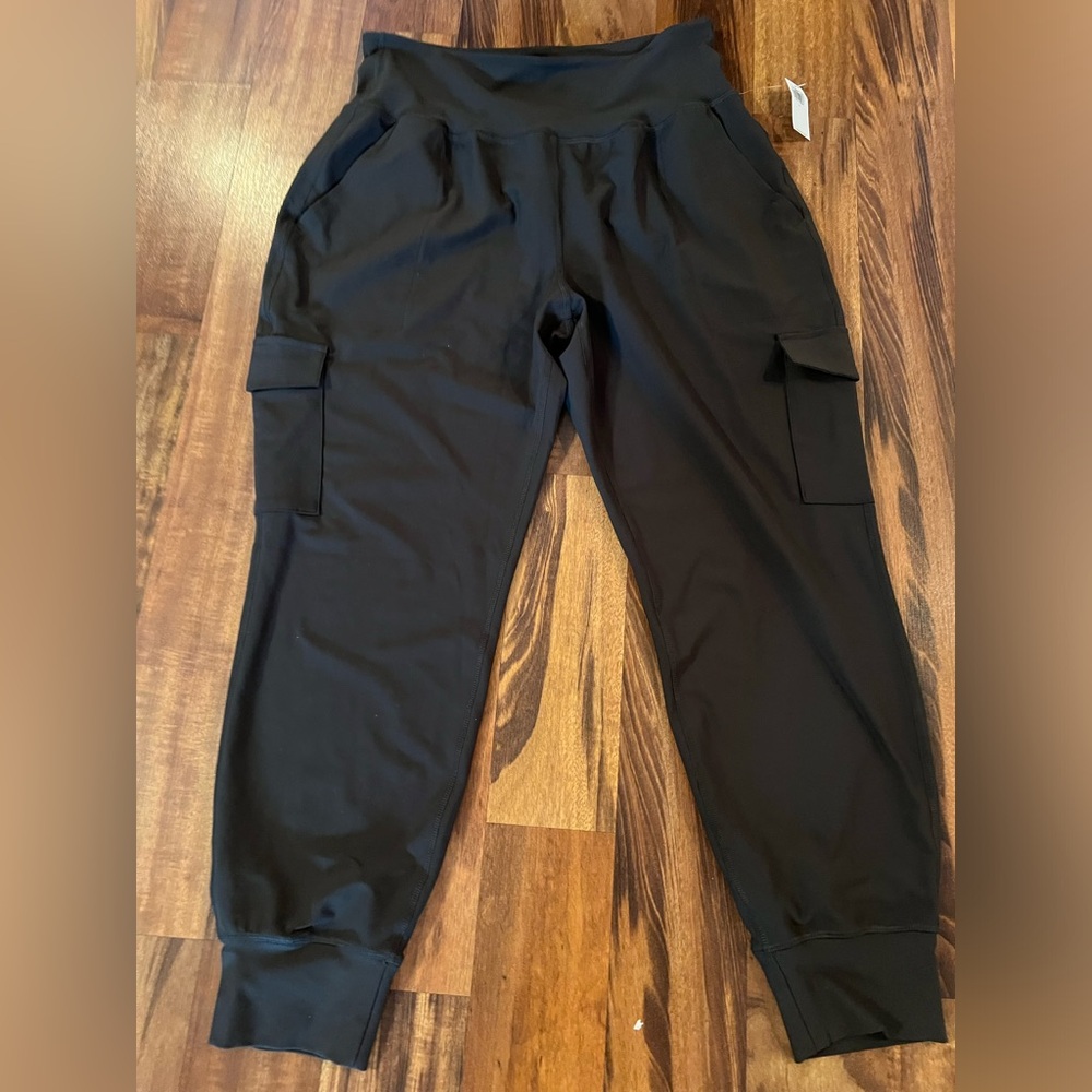 Oldnavy active high-rise jogger olive green size L